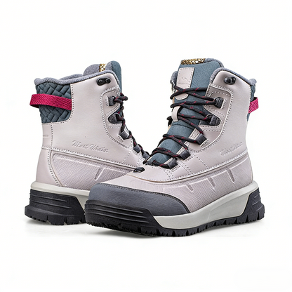 mountaineering boots style 3