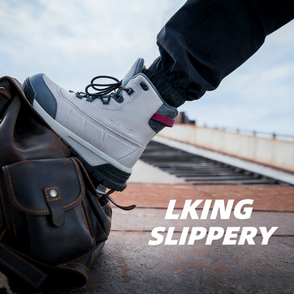 mountaineering boots style 3